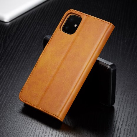 LC.IMEEKE Wallet / portemonne hoesje voor iPhone 11 / iPhone Xr - cognac