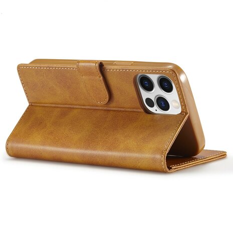 LC.IMEEKE Wallet Case voor iPhone 15 Pro - Chic Cognac Bruin