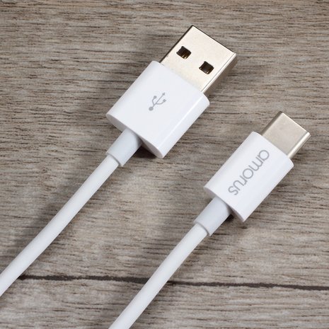 USB-C Kabel naar USB A Kabel o.a. voor iPhone 15, iPad Pro (2018 / 2020 / 2021 / 2022), Samsung Galaxy e.d. - 1 meter - Wit
